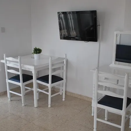 Flisvos Beach Apartments Protaras Room photo